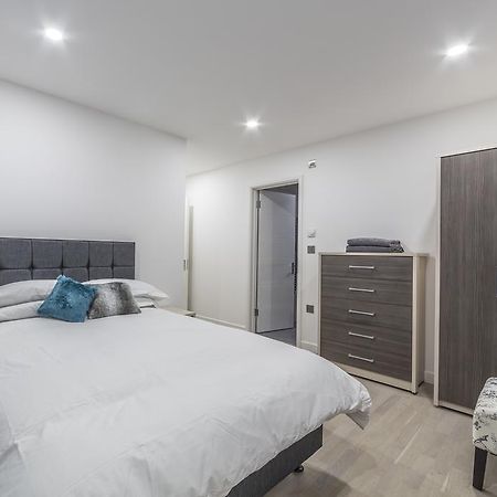 Canning Town Stratford Apartments London Exterior photo
